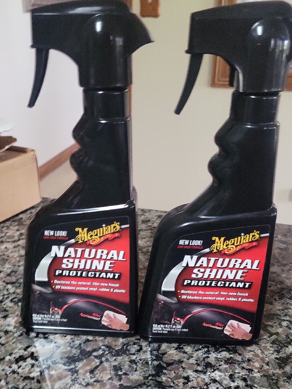 Lot of 2 Meguiar's Natural Shine Protectant Spray - Black 15.2 fl oz each